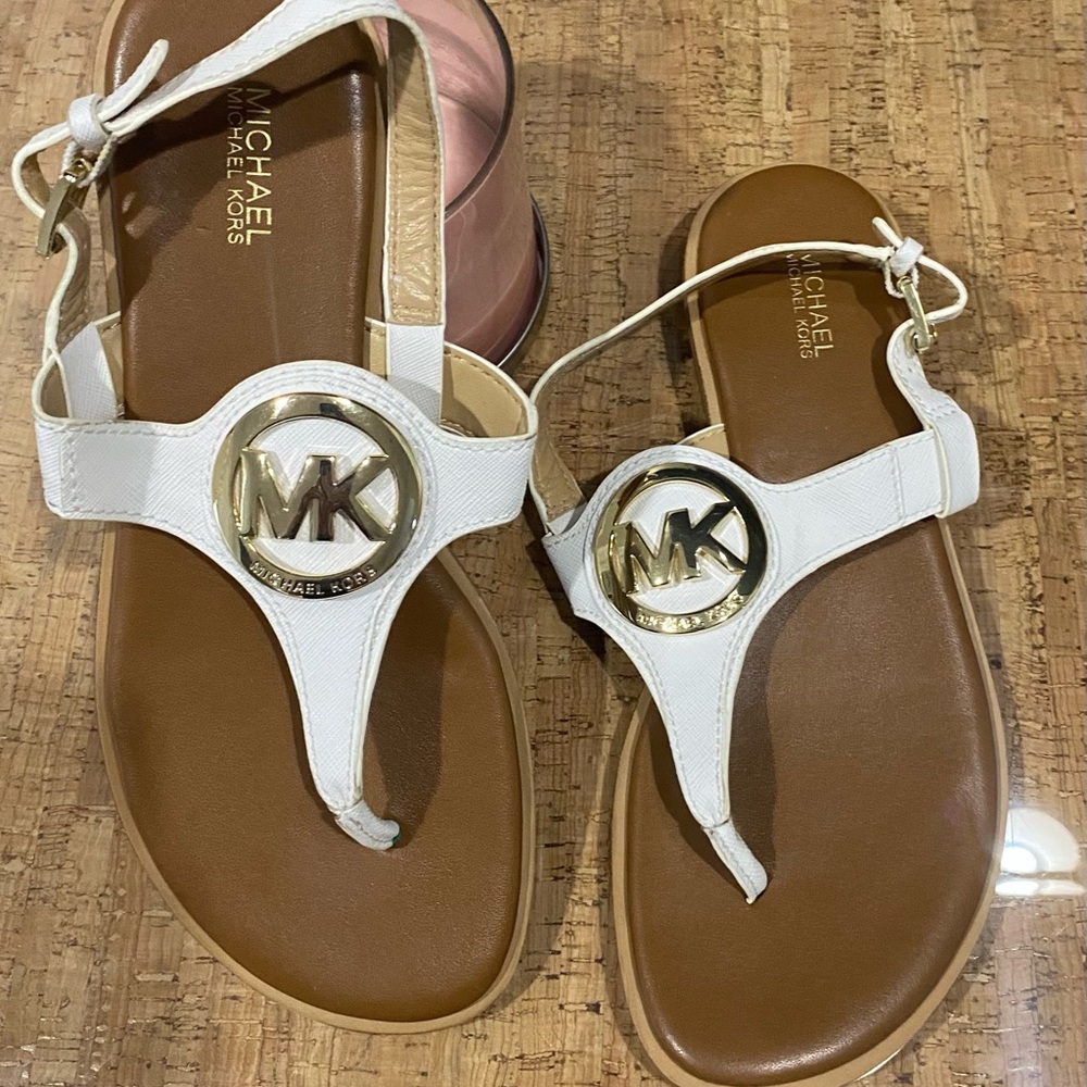 Michael Kors 8 worn once